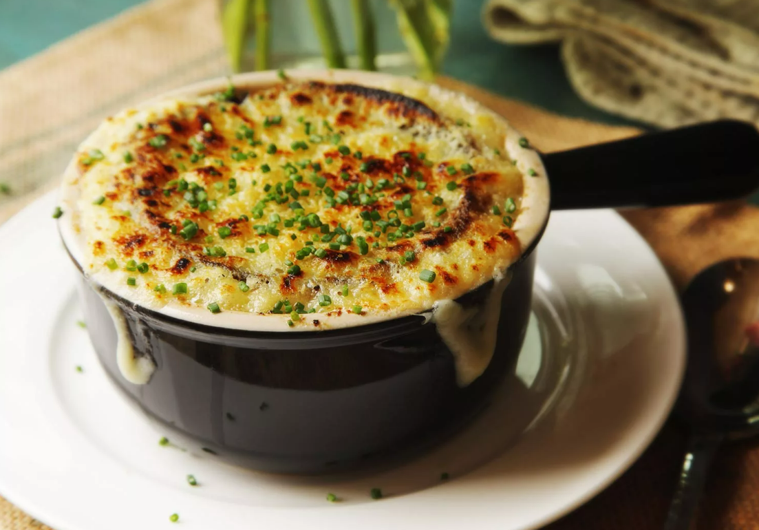 The Art of Making Authentic French Onion Soup